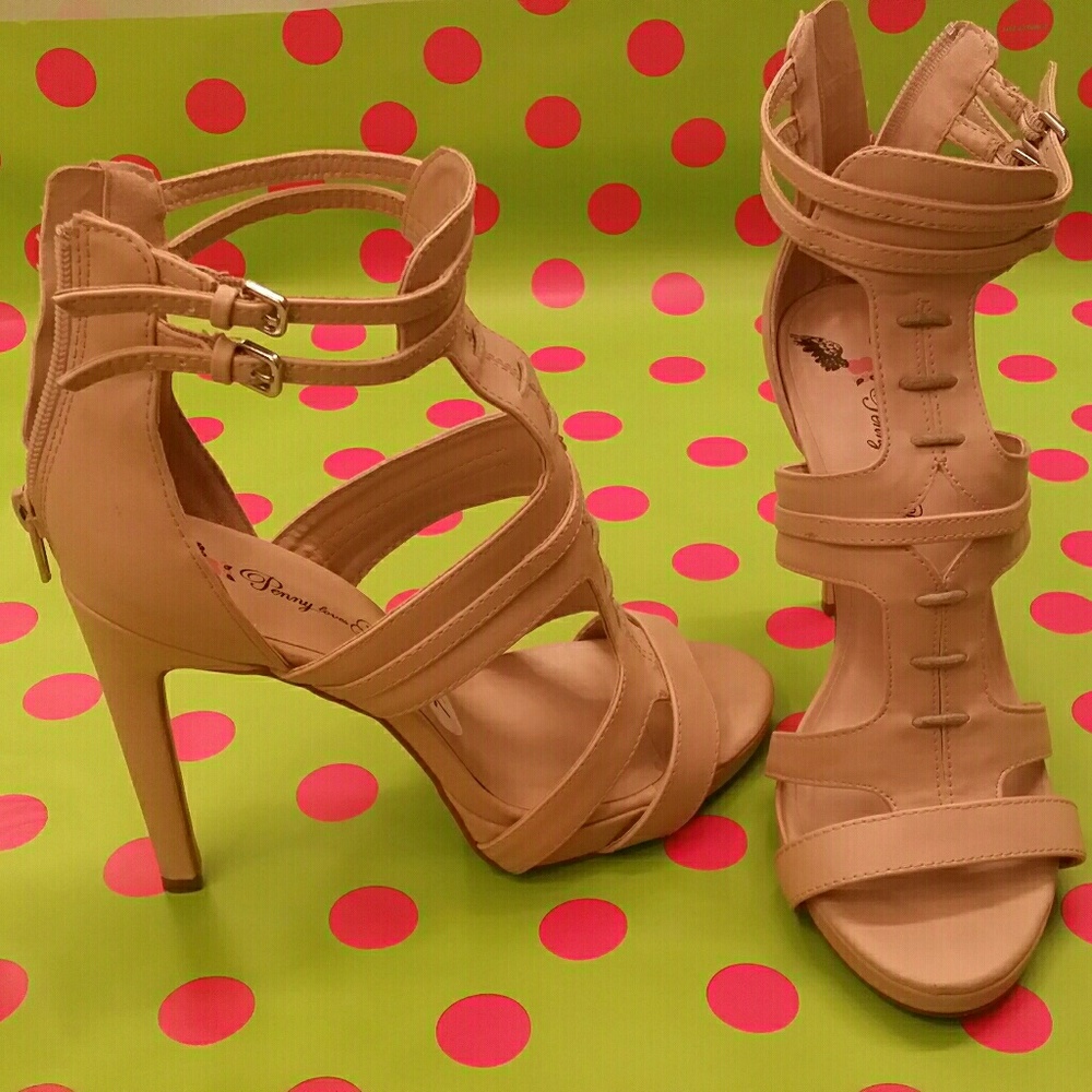 Stylish Penny Loves Kenny Sandals